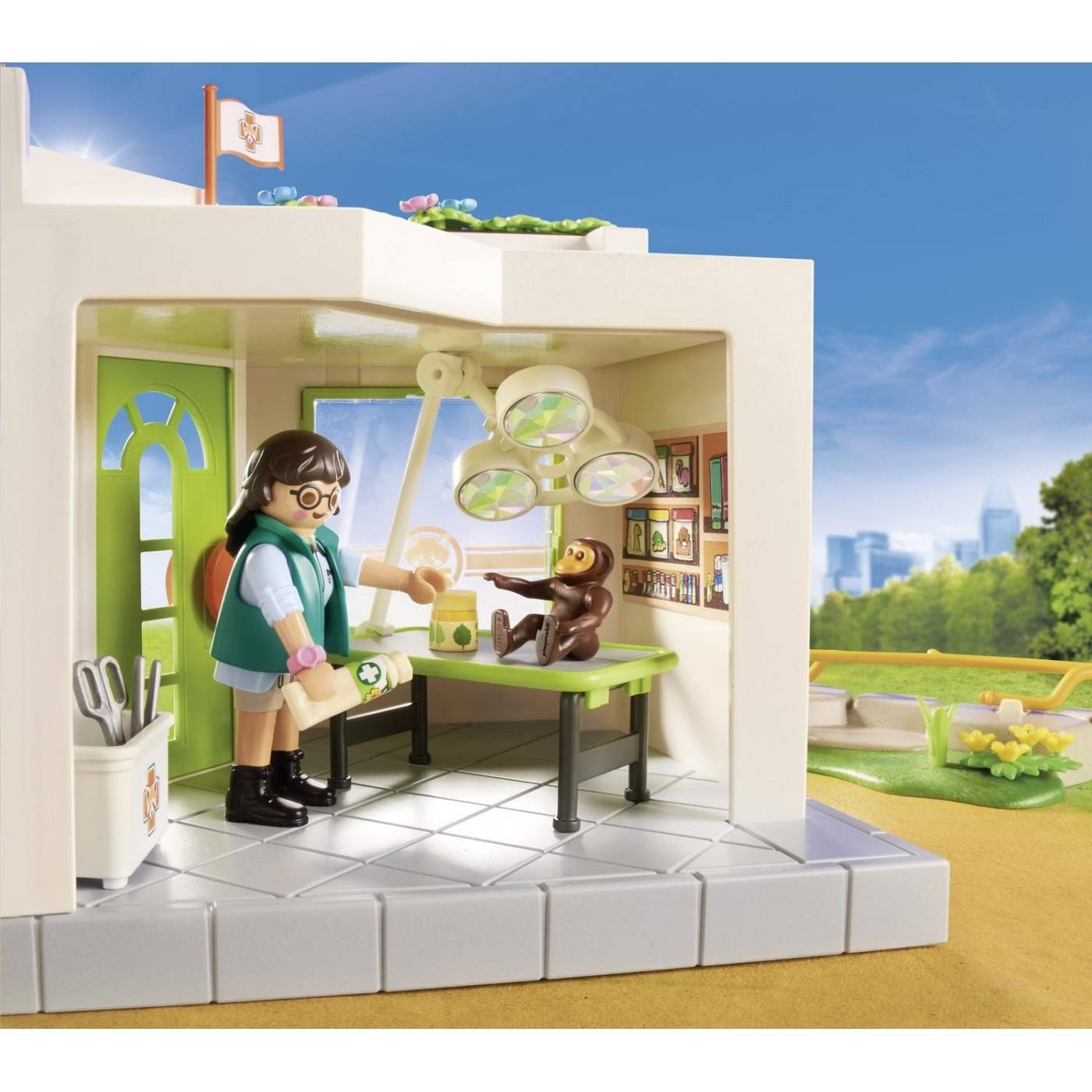 PLAYMOBIL 70900 FAMILY FUN ZOO VETERINARY PRACTICE