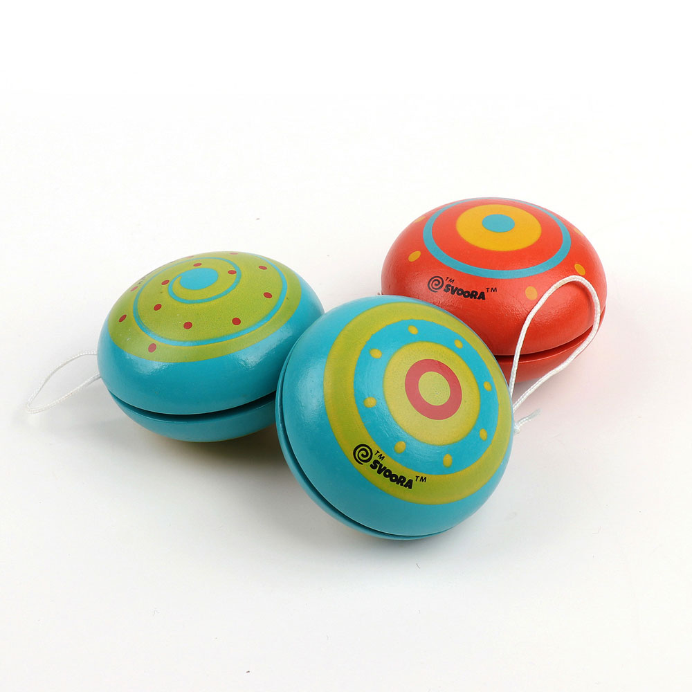 Svoora Wooden Yo-Yo 'CLASSIC' (1 display with 18 pcs, 3 designs)