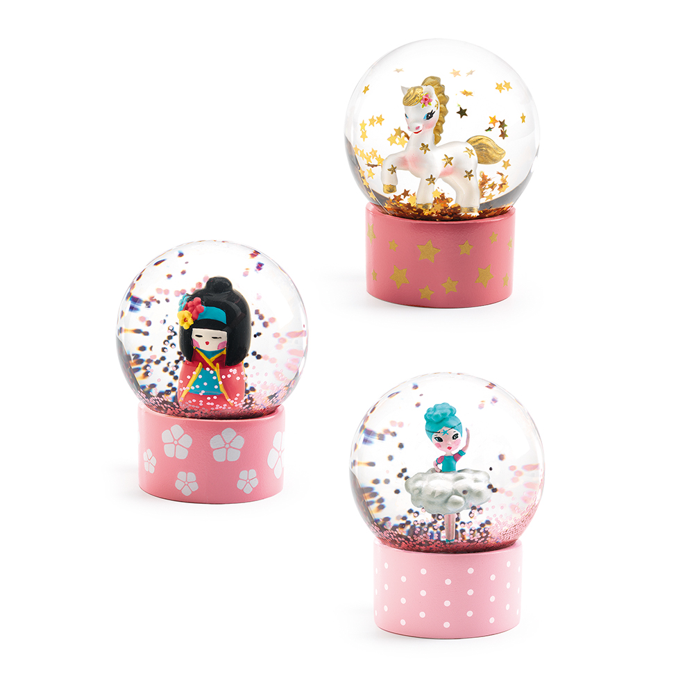 Little Big Room Mini snow globes 9 snowglobes display - So cute